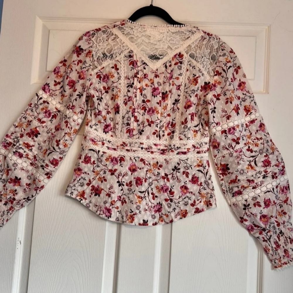 Anthropology floral blouse NWT - Picture 8 of 15